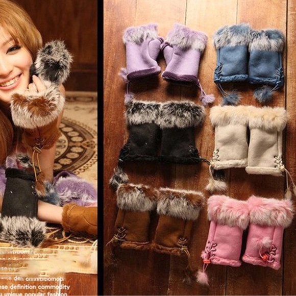 Faux fur fingerless gloves - Picture 3 of 9